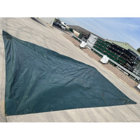 Green heavy-duty tarpaulin 4 x 5 metres with reinforced eyelets